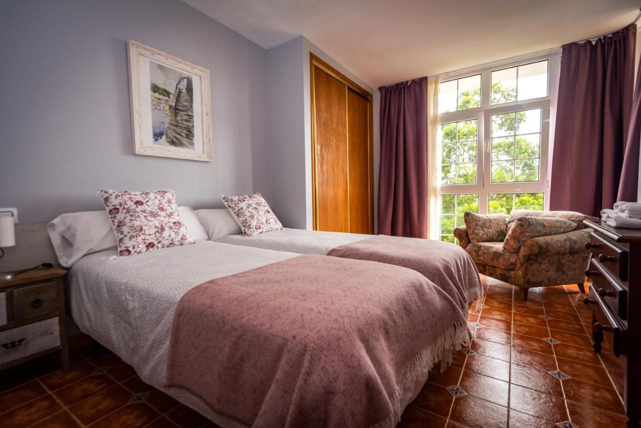Apartamentos กูดีเยโร ภายนอก รูปภาพ