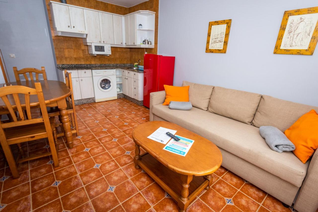 Apartamentos กูดีเยโร ภายนอก รูปภาพ